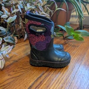 Boggs Kids Boots with Floral Design - Black and Purple